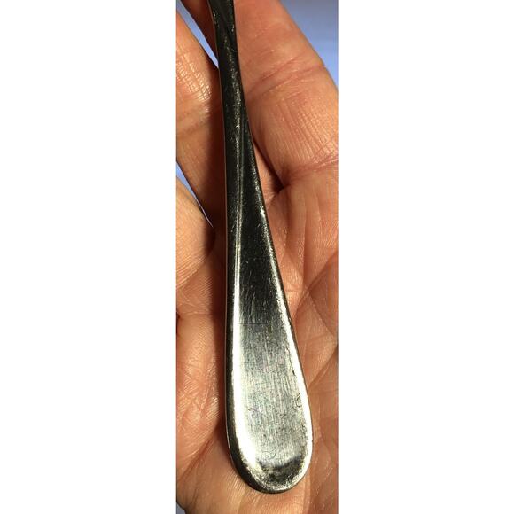 Oneida USA Silverware Replacement Flatware Fork - Picture 4 of 6